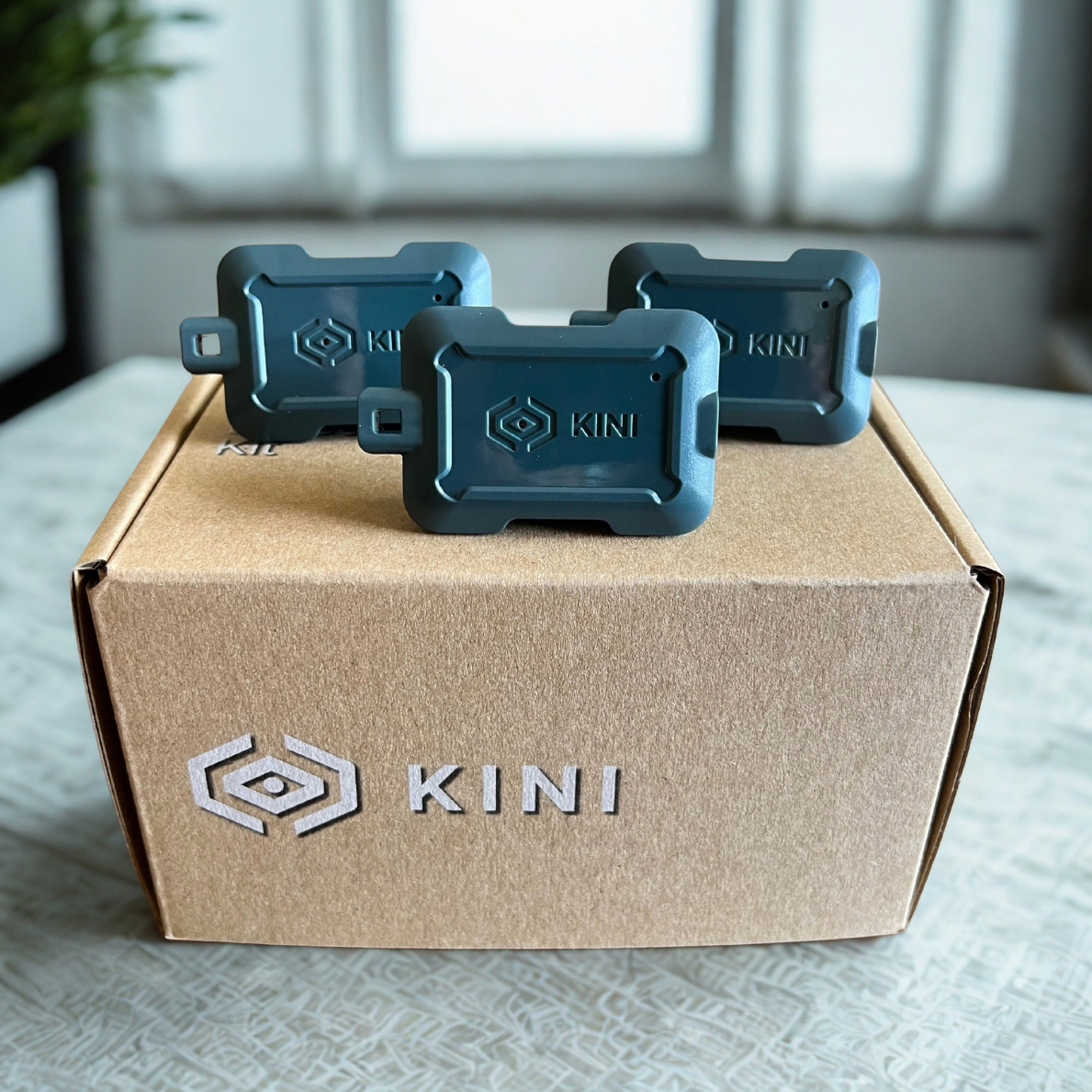 Kini SafeAlert – Sensor inteligente de manipulación con Wi-Fi